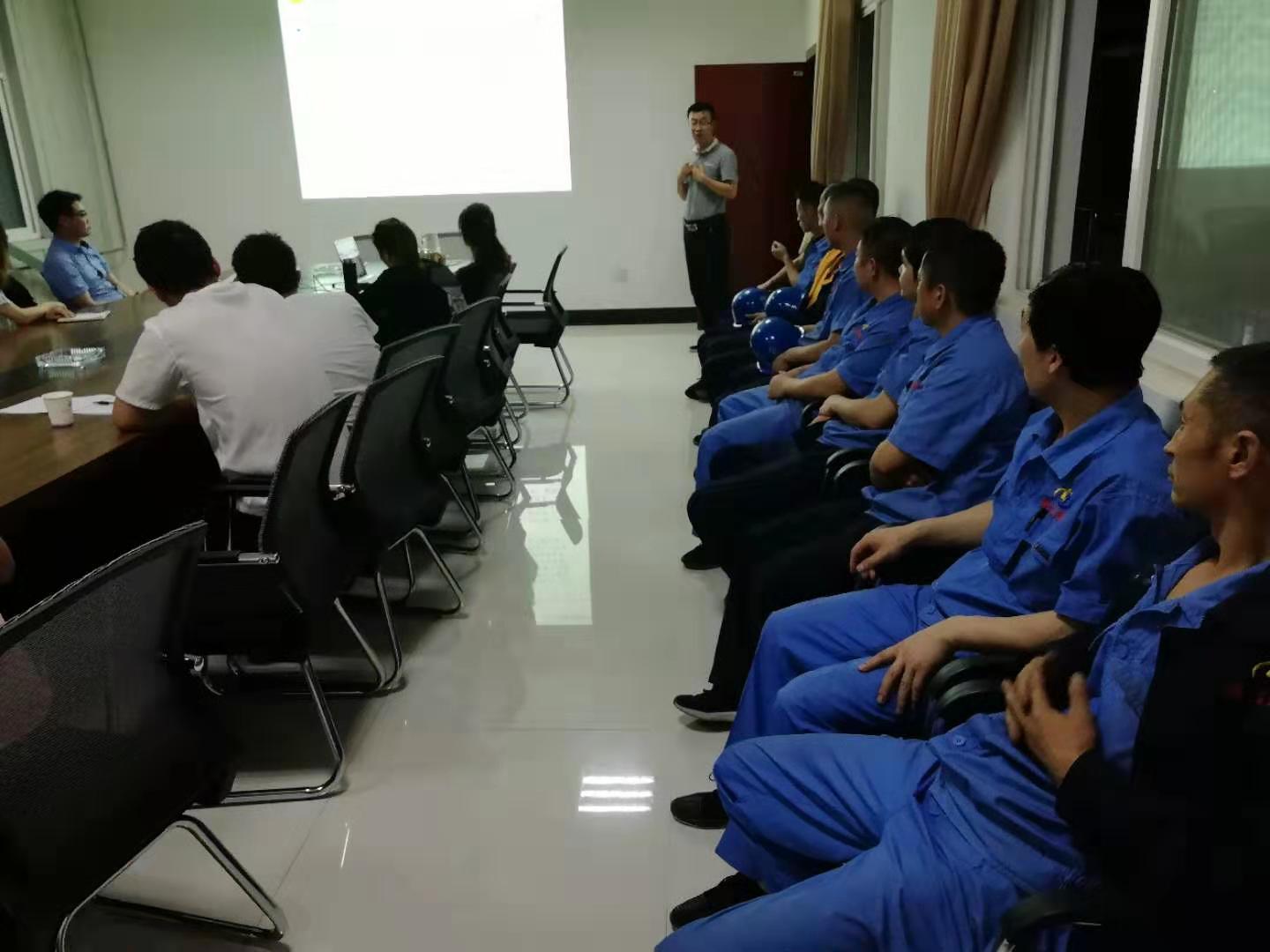 員工入職系列培訓(xùn)之二——《依靠陽(yáng)光心態(tài)實(shí)現(xiàn)個(gè)人崛起》 員工入職系列培訓(xùn)之二——《依靠陽(yáng)光心態(tài)實(shí)現(xiàn)個(gè)人崛起》